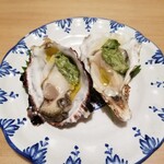 ワインとお肉料理 レストランMINORIKAWA - この牡蠣は前回も頂いた料理。