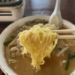 きばらし食堂 - みそラーメン（¥600税込み）