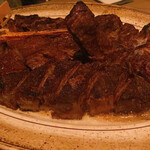 Peter Luger Steak House Tokyo - Tボーンステーキ