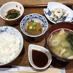 白金食堂 Estate - ◆ご飯や小鉢のセット