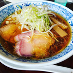 らー麺藤原家 - 次女は「鶏清湯らー麺 醤油」 あっさりなんですが、鶏のエキスが凄い染みてます♪