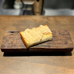 薪鳥新神戸 - 鶏のリエット薪焼きパン