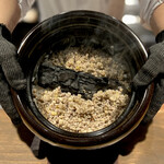 薪鳥新神戸 - 土鍋鶏そぼろご飯