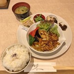 Shibai chi - 日替ランチ750円(豚肉のカレー炒め)