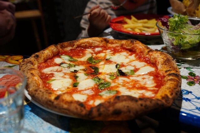 Pizzeria e Osteria PADRINO restaurant in Sendai
