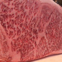 ■黒毛和牛ステーキ ロース 80g