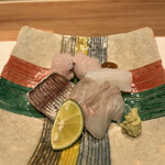 曙橋 かず - 店主おまかせコース７７００円。鱧焼き霜、かます炙りなど。どの品も技が効いた旨さです（╹◡╹）（╹◡╹）