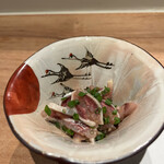 曙橋 かず - 店主おまかせコース７７００円。鰯たたき。細かく刻んだ鰯を醤油ベースのタレで和えてあります。小骨なし全くなしの、丁寧な仕事です（╹◡╹）（╹◡╹）