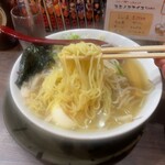 しゅんしゅんめん - 麺リフトしてみました