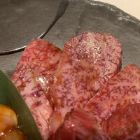 肉の匠 将泰庵 船橋駅前 はなれ店 - ◆ 焼肉御膳（全5品）　¥1,600（税込）
                    カルビ