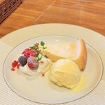 モンベルヴィレッジ 立山ハーベステラス - チーズケーキ。650円