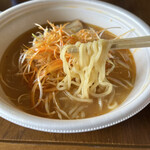 Kouraku En - 上質の小麦粉に水が多めに加えられている幸楽苑オリジナルの多加水熟成麺