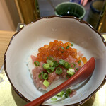 すし花一寿美 - マグロとはらこ