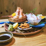 草津 極楽酒場 - お造り盛り合わせ