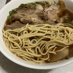 Tonsaikan - 先代より少し塩分濃度控えめのスープ(動物系の美味しさは残ってます)