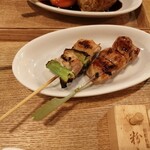 焼鳥とワイン カッシーワ 天王寺店 - 焼き鳥と親子丼のセット　の焼き鳥