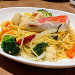 ジョリーパスタ  - 金目鯛のローストと彩り野菜のペペロンチーノ