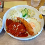 Chuuka Youshokushokudou Ayuta - エビフライ・ハンバーグ定食