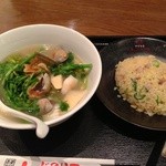 レッドクリフ - 春野菜と海鮮タンタン麺(892円)と半チャーハン(210円)