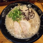 博多 一成一代 - ラーメン　680円