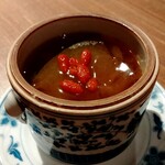 中国薬膳料理 星福 - ⭐️季節の薬膳スープ⭐️❤️複雑でありながら自然な旨味のバランスが素晴らしいです❣️╰(*´︶`*)╯♡