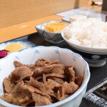 Takechan - 牛しぐれ煮定食(￥450)。
                      早朝にてボリューミー！