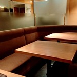 中国薬膳料理 星福 - ゆったりしたフロア♡穏やかな照明に癒されます♪