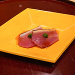 すし 良月 - 気仙沼かつお皮目パリパリ