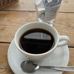 ボンダイカフェ - コーヒーはビターなブラジルを選びました。