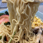 くるまやラーメン - 麺リフト