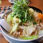 Marugen Ramen - 熟成醤油野菜肉そば869円