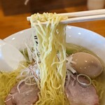 鶏そば きび - 鶏そば 麺リフトアップ