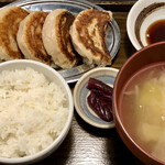 Sapporo Gyouza Seizousho - 餃子定食
