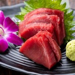 Red tuna sashimi