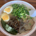 Shekara shika - ラーメン＋キクラゲ＋ゆで玉子
                        750円＋100円＋50円