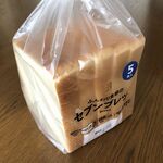 セブンイレブン - 料理写真:セブンブレッド
