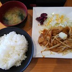 情熱食堂 - 料理写真:焼肉定食S(スタミナ味噌)