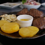 CHASKY Cocina Peruana - Anticuchos