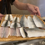 鮨処藤 - あぢの酢締め 淡路の一本釣り 今日の一番のお勧め