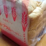 プラムベーカリー - 食パン