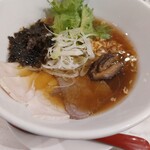 みなとや - 牛骨醤油ラーメン