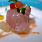 アピシウス - マダイのマリネ、ラディッシュドレッシング