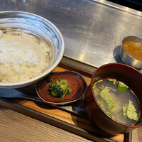 鉄板和食とワイン 萬鉄 - 
