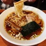 Chuukaryouri Daiichigen - これも懐かしいお味、身体に負担を感じないラーメン。600円。