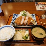 名代かつ屋 万さく - 極上黒豚とろロースかつ膳