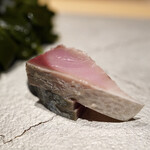 寿司栄 - ごま鯖