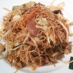 健民ダイニング - ピリ辛ビーフン