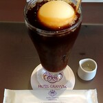 メザニンフロア ロビーラウンジ - 