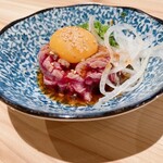 焼肉ホルモン髙木 - 炙りユッケ