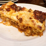 オステリア ラ フェニーチェ - 自家製ラザニア